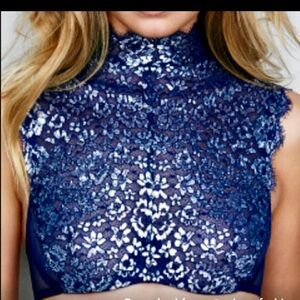 NWT Victoria Secret Lace High neck Bra Bralette Sz. 36D